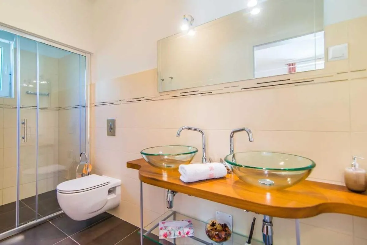 Santalezi Villa Sofia By Kompas Villas